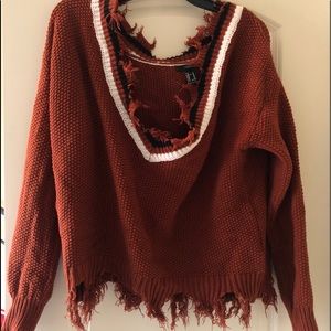 DISTRESSED OVERSIZED KNIT SWEATER